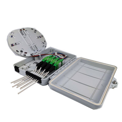 Access Outdoor FTTH IP65 8 Core Fiber Optic Termination Box per la distribuzione della rete