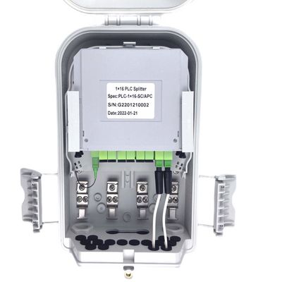 16 porte FTTH Fiber Optic Terminal Box IP65 Wall Pole Mount Outdoor Boxes per FTTx